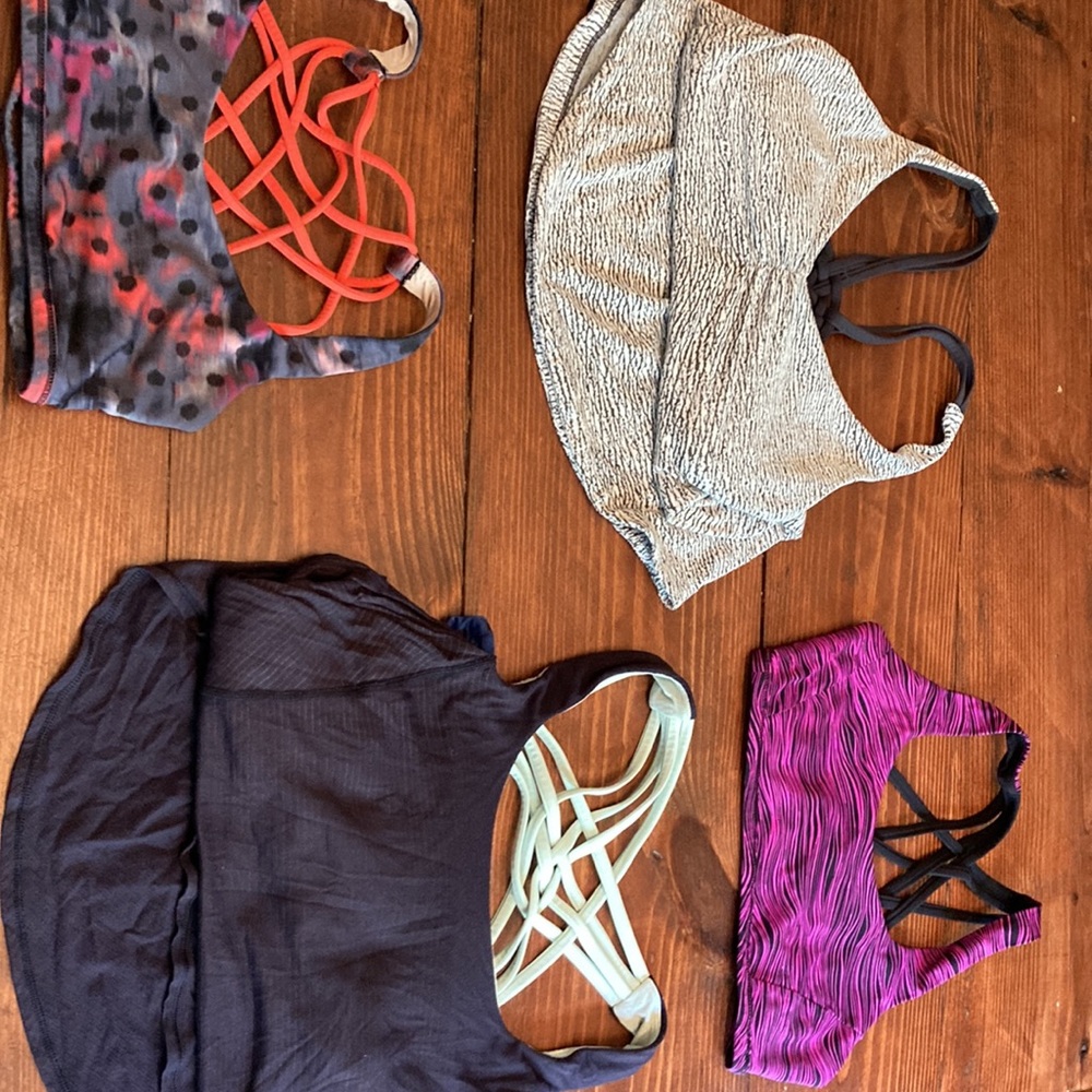 Lulu 4 piece bundle! 2 scoop back tanks, 2 bras. Size 4.